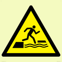 w068-warning-falling-into-water-when-stepping-on-or-off-a-floating-surface~